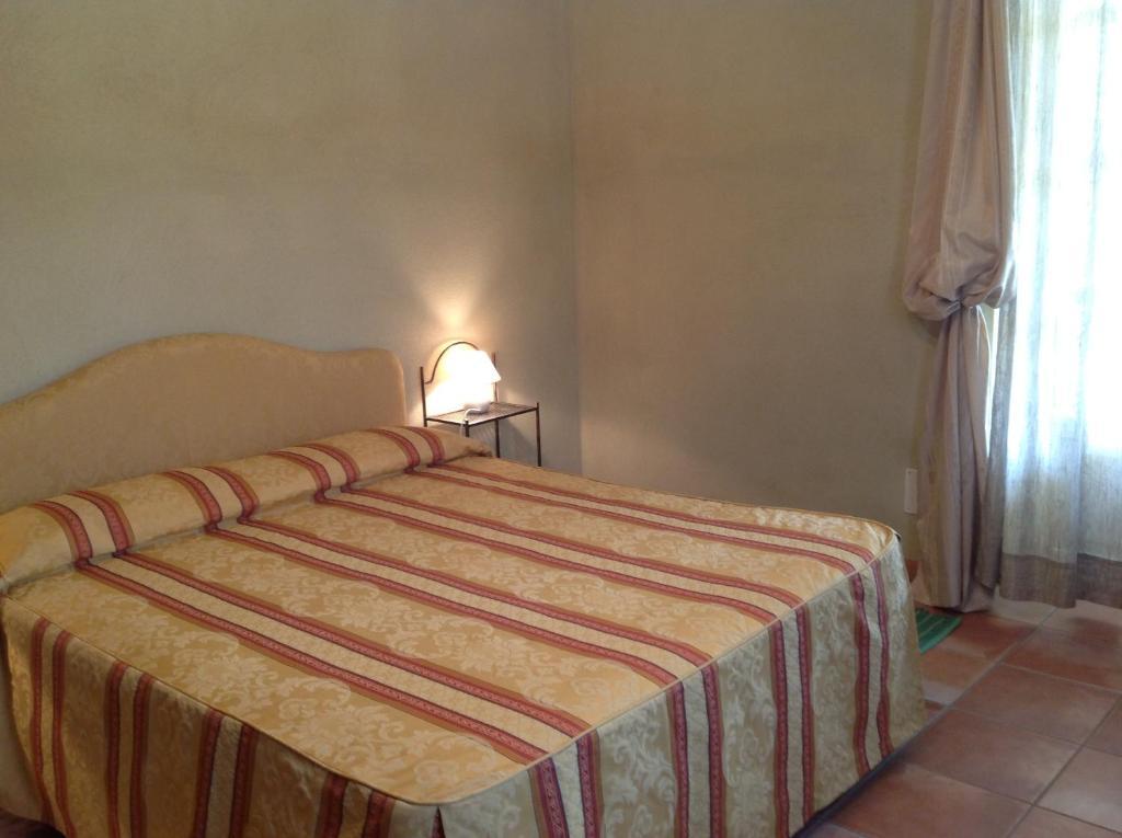 Locanda San Lorenzo Roddino Quarto foto
